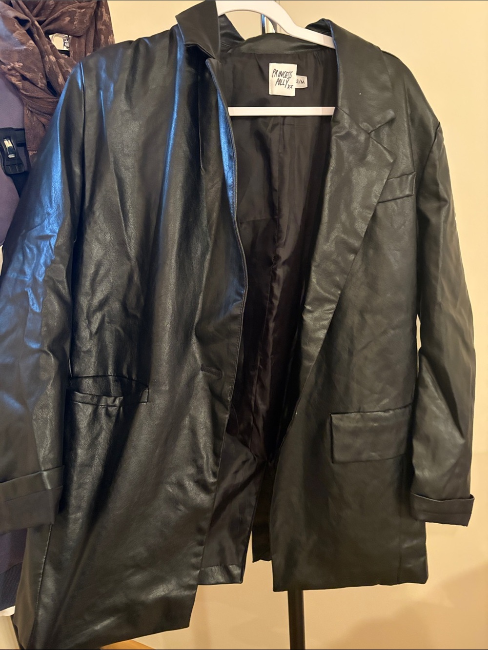 Women’s oversized Black Faux Leather Blazer Jacket